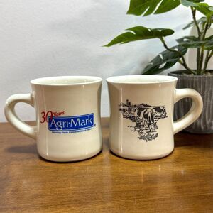 Agri-Mark Restaurant Coffee Mug Cup Set of 2 Farm Cows Thick 30th Anniversary